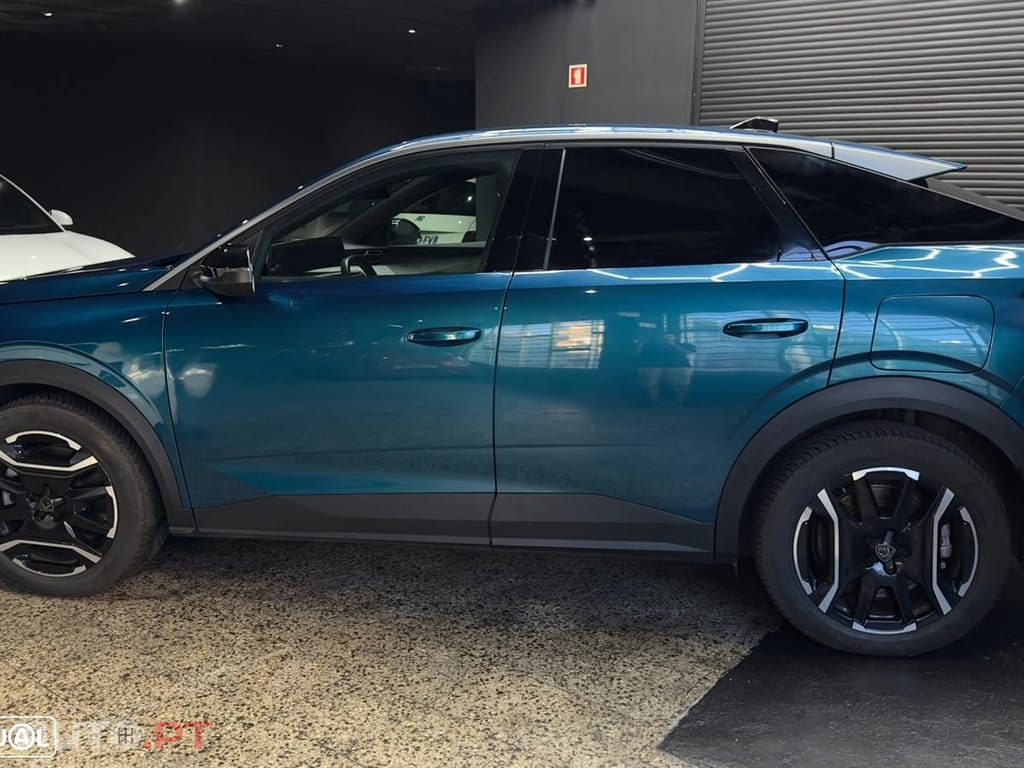 Peugeot E-3008 Allure