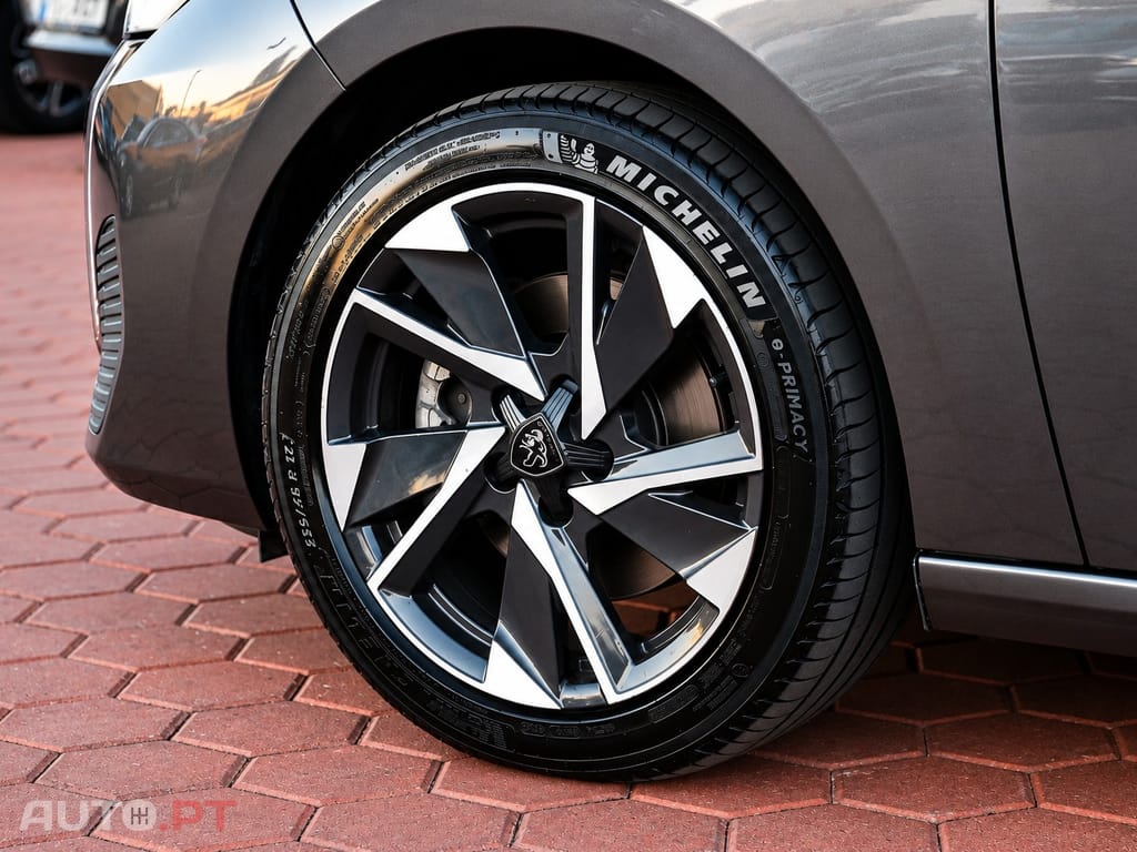Peugeot 308 SW 1.2 PureTech Allure EAT6