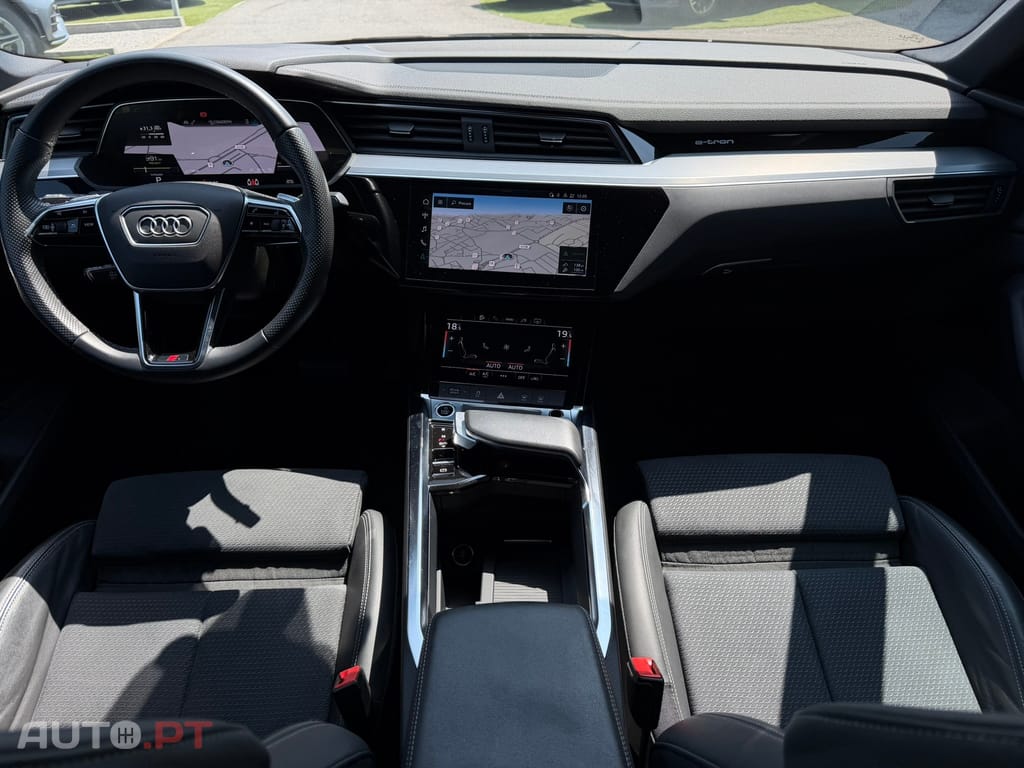 Audi E-Tron 55 quattro S line