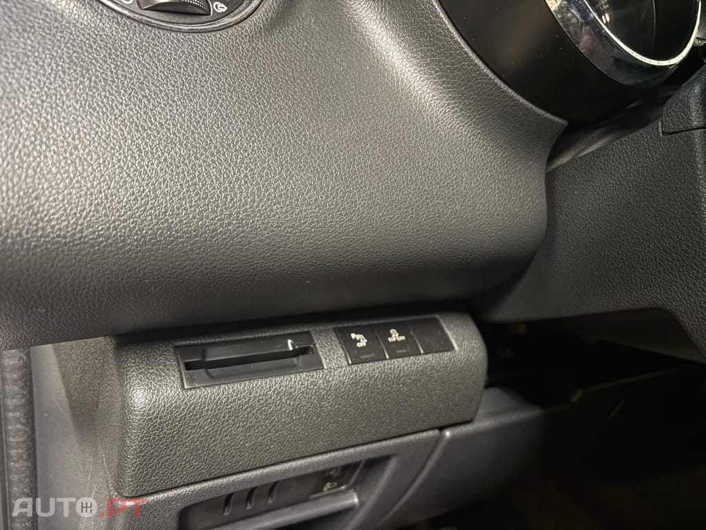 Peugeot 3008 1.6 HDi Sport