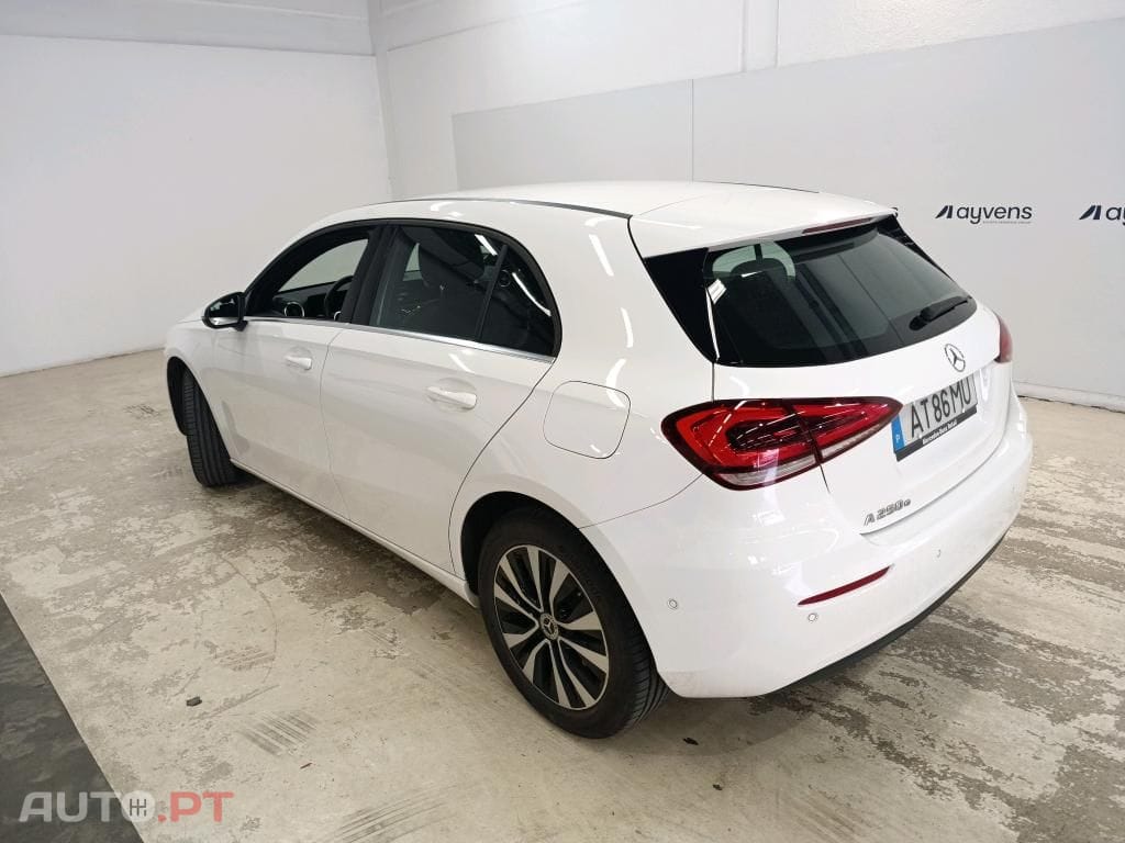 Mercedes-Benz A 250 e Style Plus