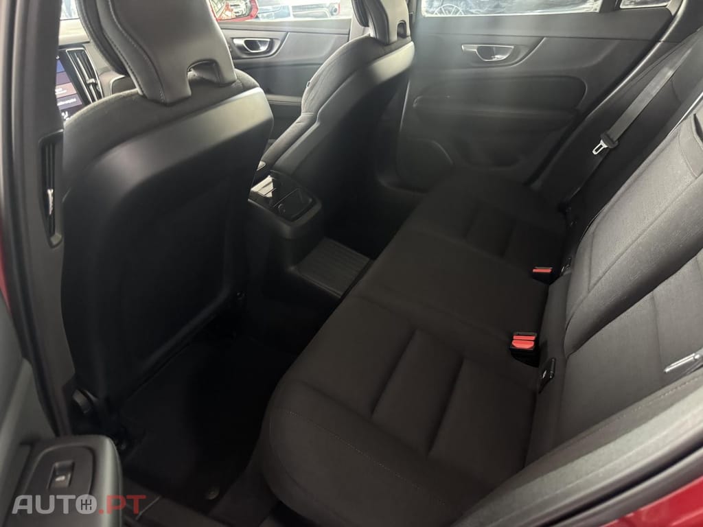 Volvo V60 2.0 T6 AWD TE Inscription Expression