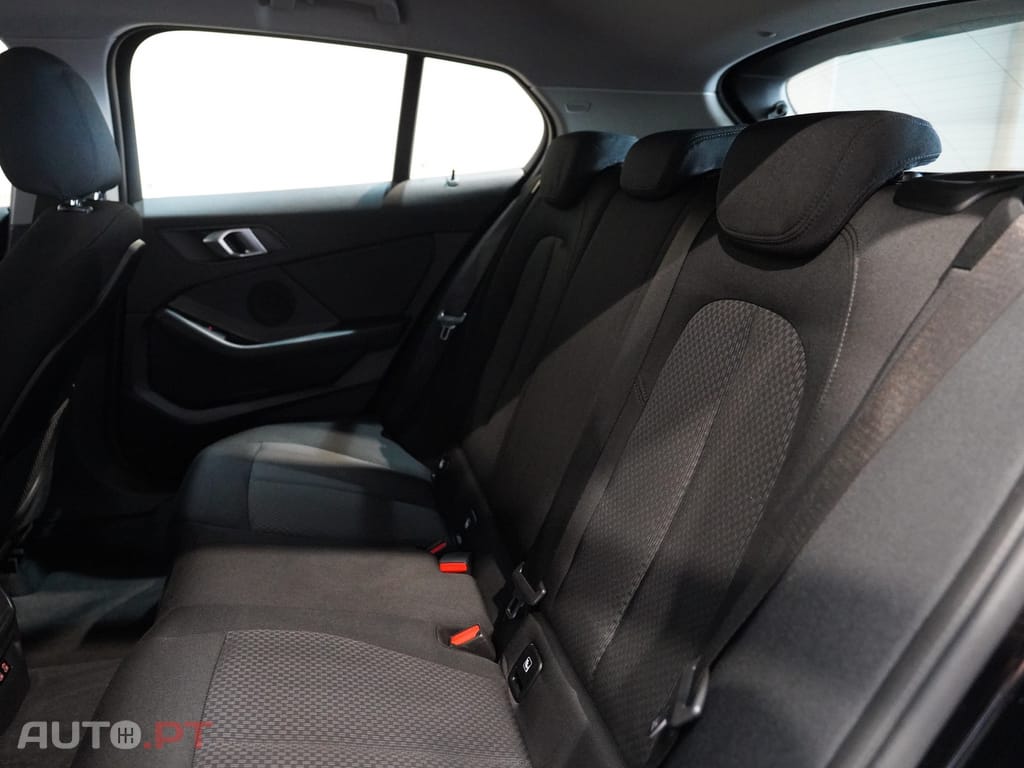 BMW 116 i Advantage