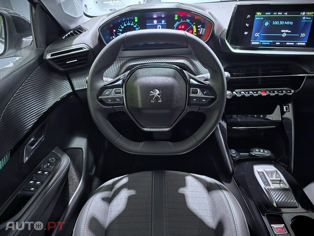 Peugeot E-208 50 kWh Allure Pack