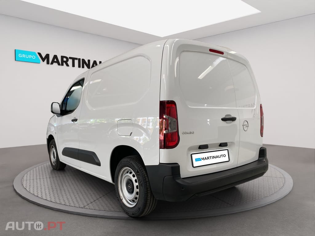 Opel Combo 1.5 CDTi Edition — fotografia 7