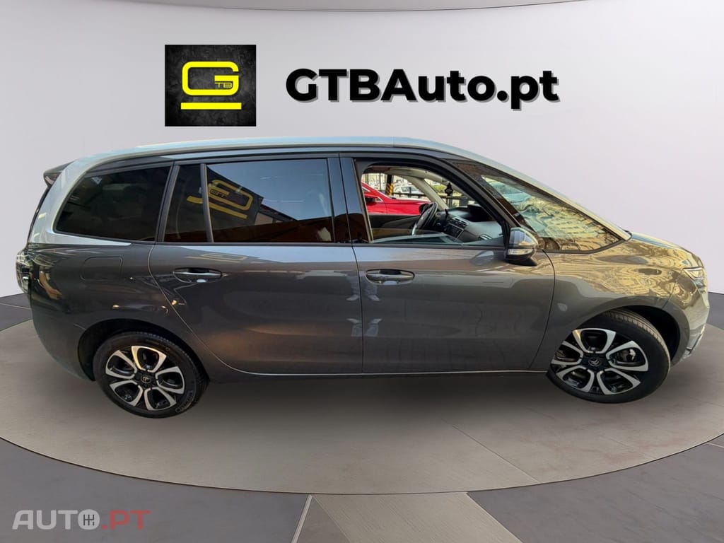 Citroen C4 SpaceTourer  1.2 Shinne EAT6