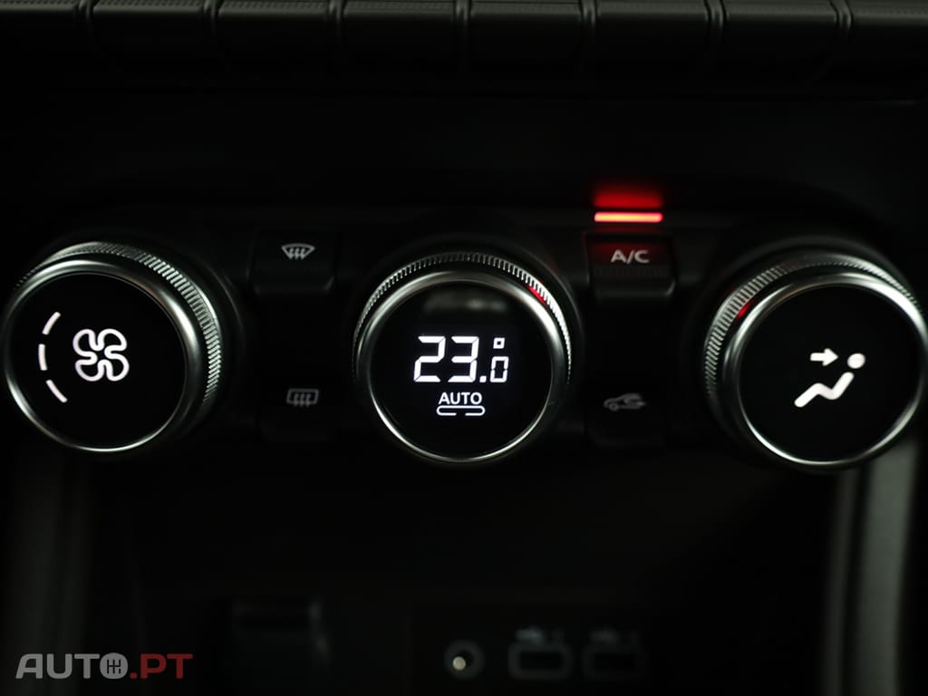 Renault Captur Captur 1.0 TCe Techno Bi-Fuel