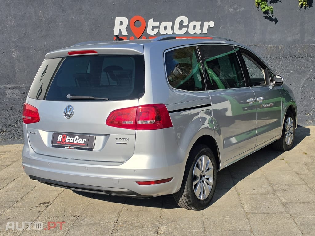 Volkswagen Sharan 2.0 TDI Confortline — fotografia 13