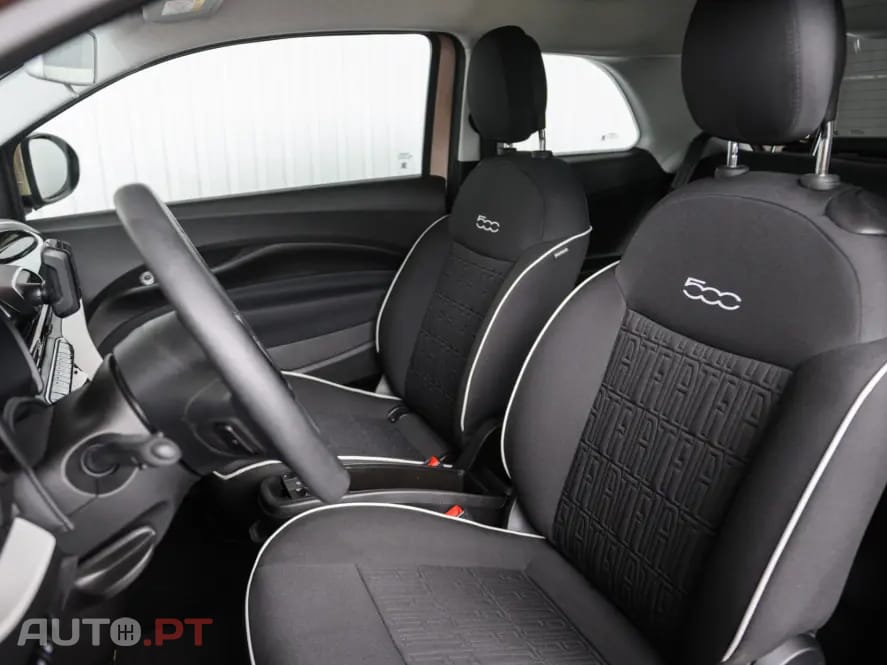 Fiat 500e Action