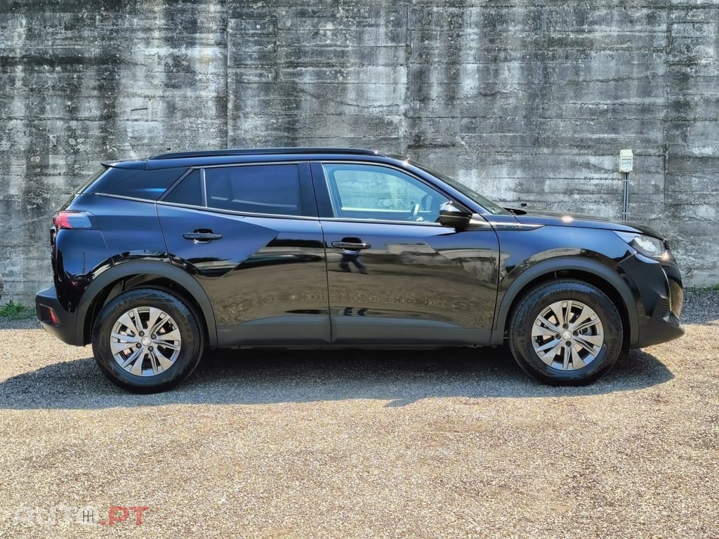 Peugeot 2008 PureTech 130 EAT8 Allure