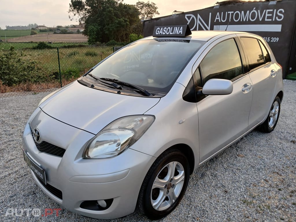 Toyota Yaris 1.0 VVT-I