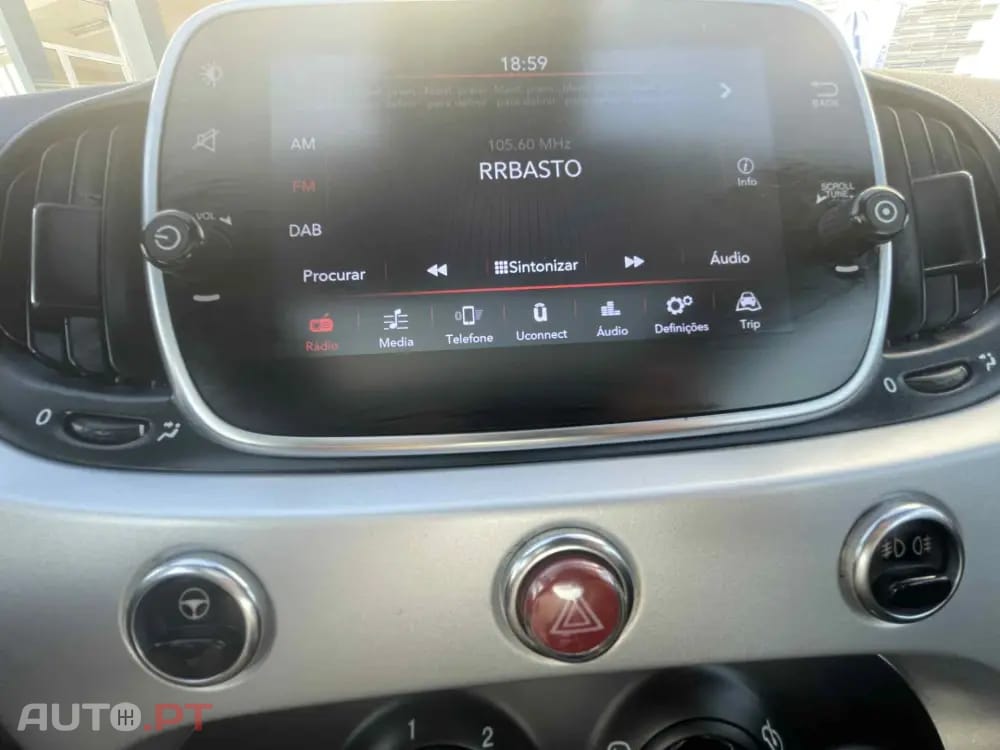 Fiat 500 1.0 Hybrid Sport — fotografia 17