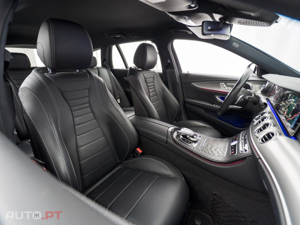 Mercedes-Benz E 300 de AMG Line