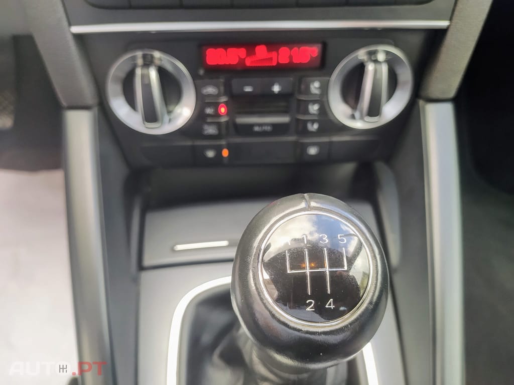 Audi A3 1.6 Attraction