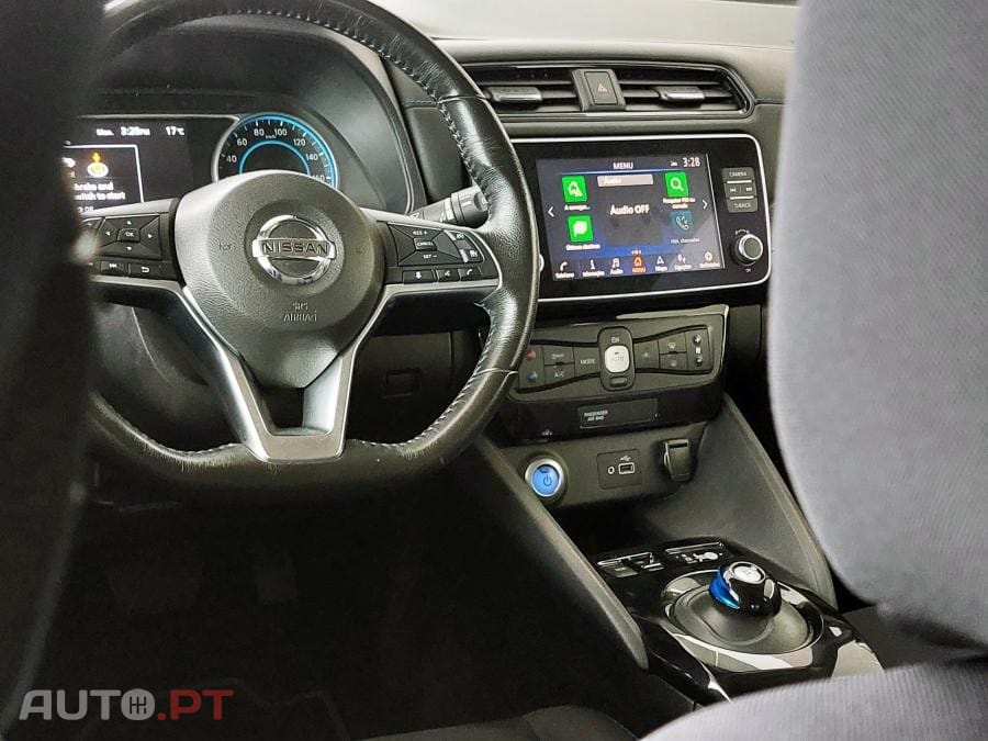 Nissan Leaf N-Connecta