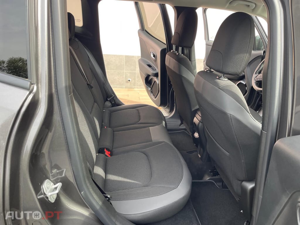 Jeep Renegade Night Eagle