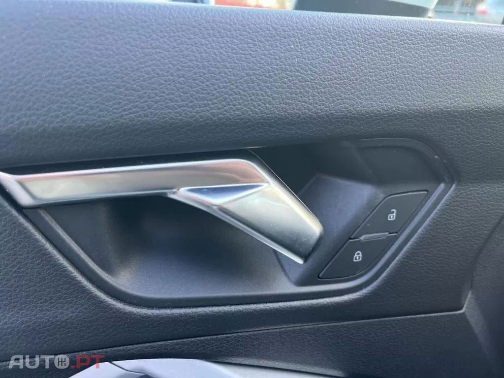 Audi Q3 45 TFSIe S tronic