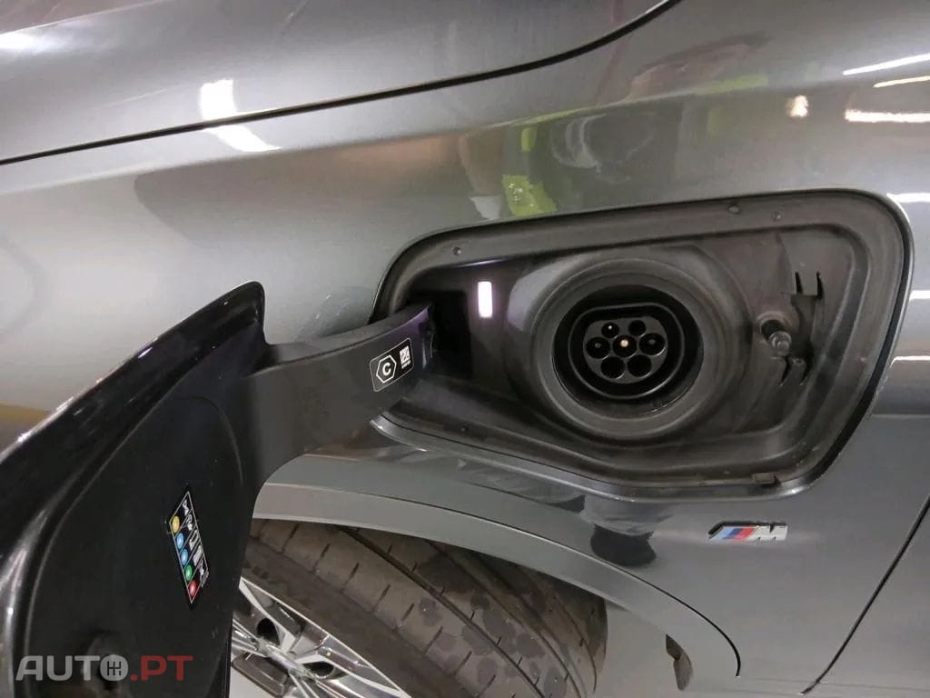 BMW X2 25 e xDrive X Pack M