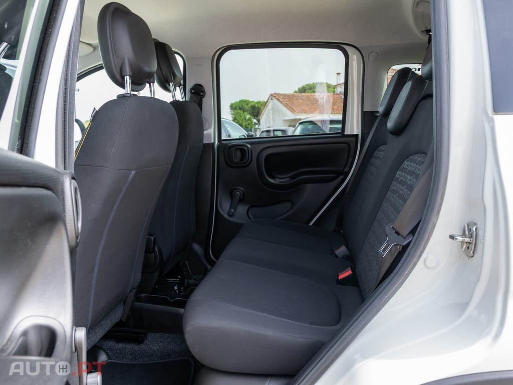 Fiat Panda Pandina 1.0 Hybrid Icon