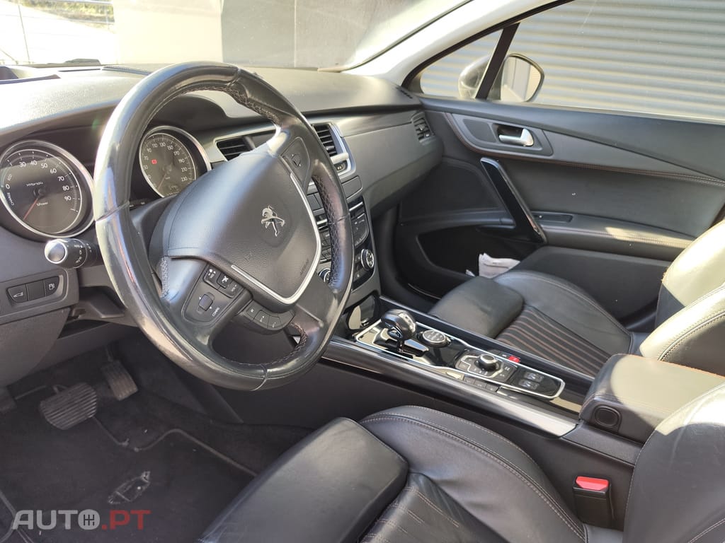 Peugeot 508 RXH 2000 CC 200cv