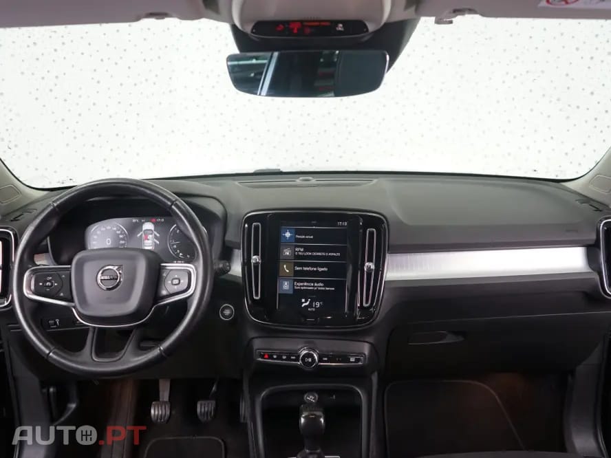 Volvo XC40 2.0 D3 Momentum
