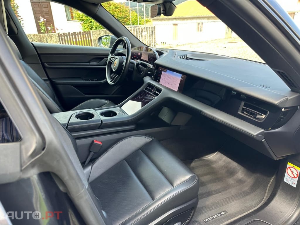 Porsche Taycan bateria Performance Plus