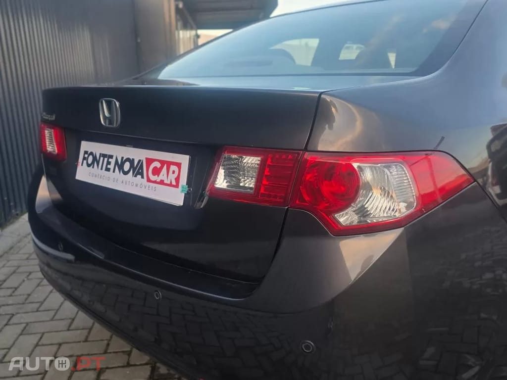 Honda Accord 2.2 i-DTEC Executive Advance E.Limitada
