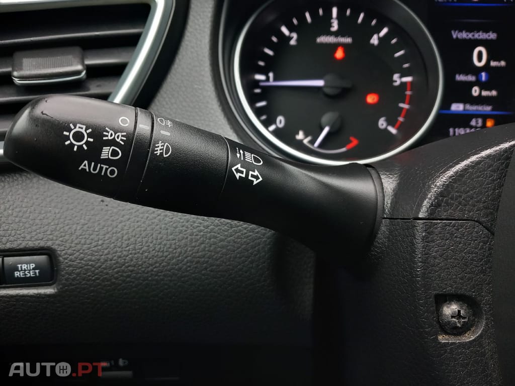 Nissan Qashqai 1.5 dCi N-Connecta Led