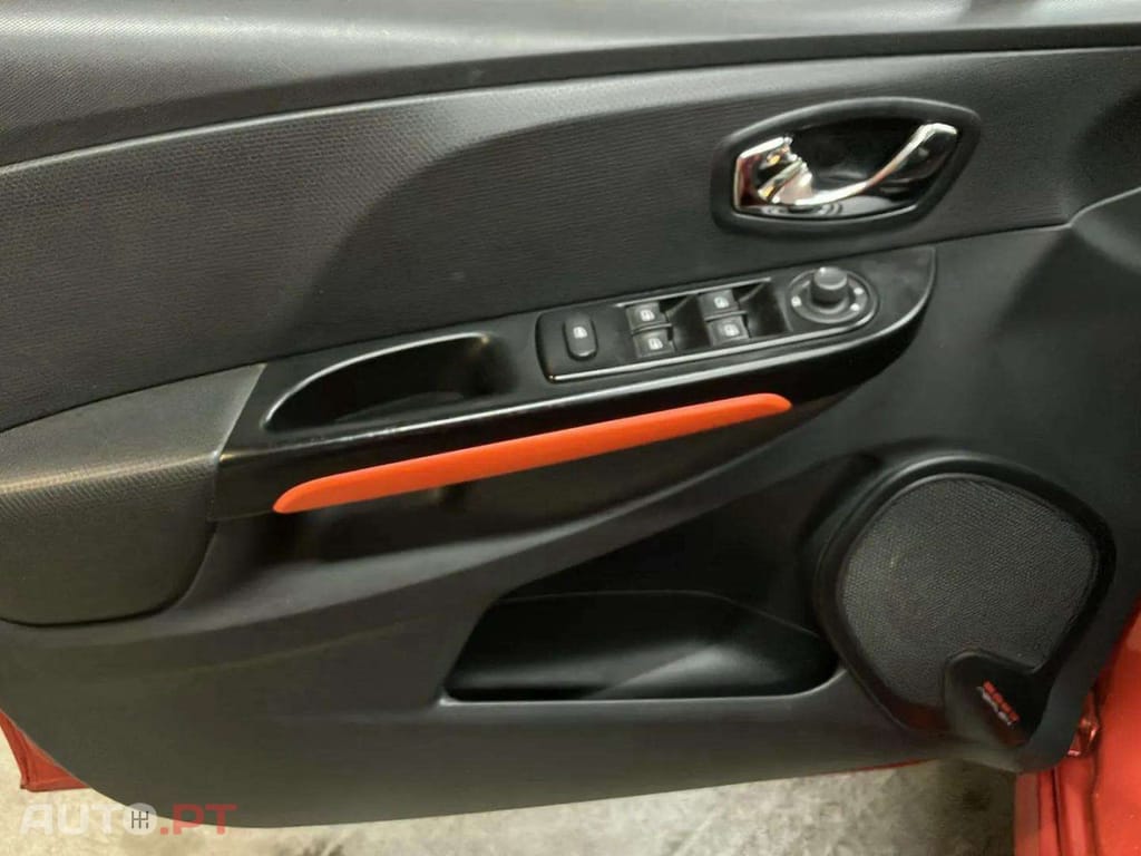 Renault Clio 1.6 Turbo R.S. EDC Sport