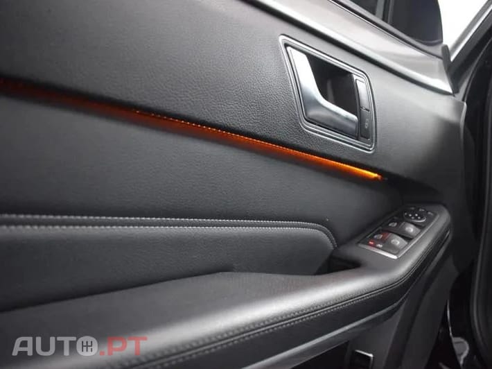 Mercedes-Benz E 300 Bluetec Hybrid Avantgarde
