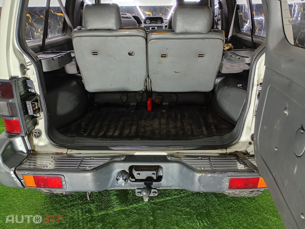 Mitsubishi Pajero 2.5 TDi GLS