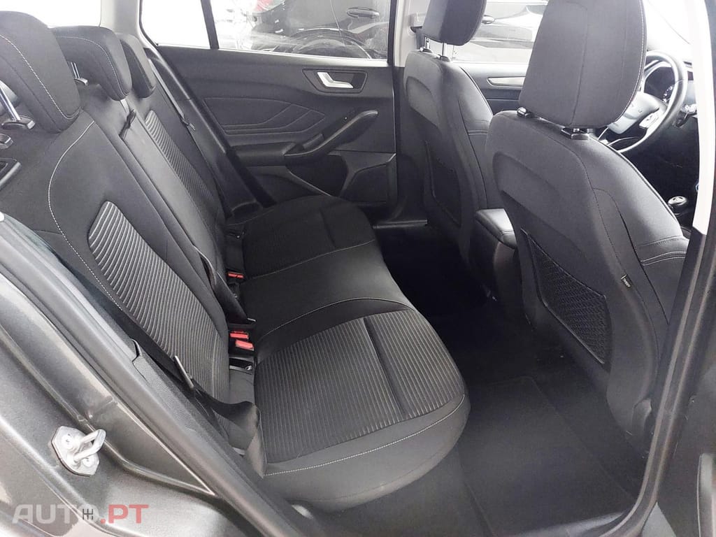 Ford Focus SW 1.5 TDCi EcoBlue Titanium