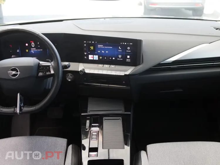 Opel Astra 1.5 D Elegance Aut.