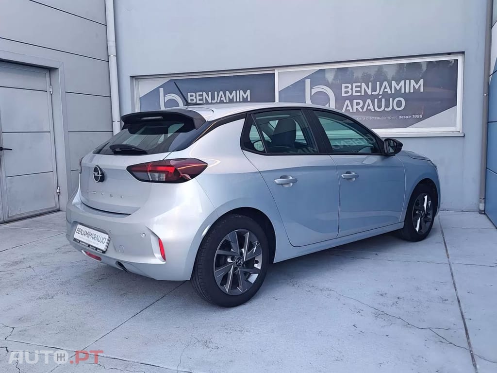 Opel Corsa 1.2 T Elegance