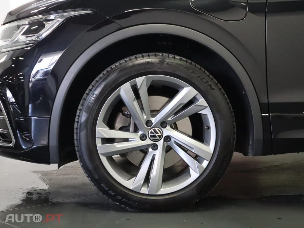 Volkswagen Tiguan  1.4 TSI eHybrid R-Line DSG