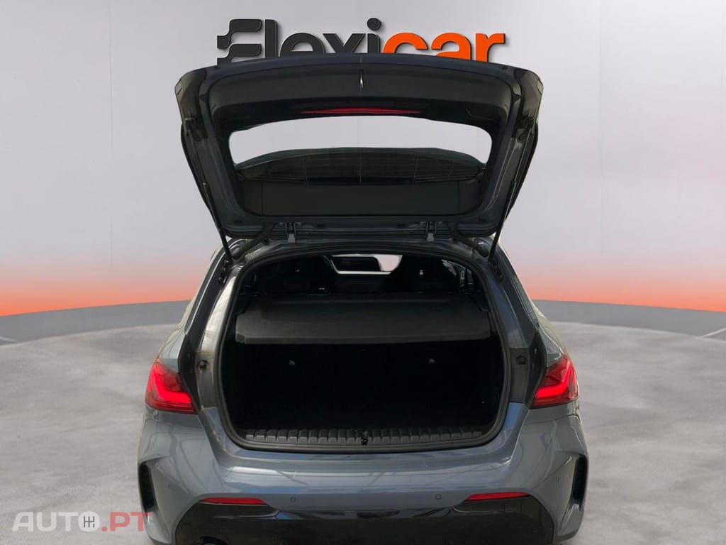 BMW 118 i Pack Desportivo M Auto