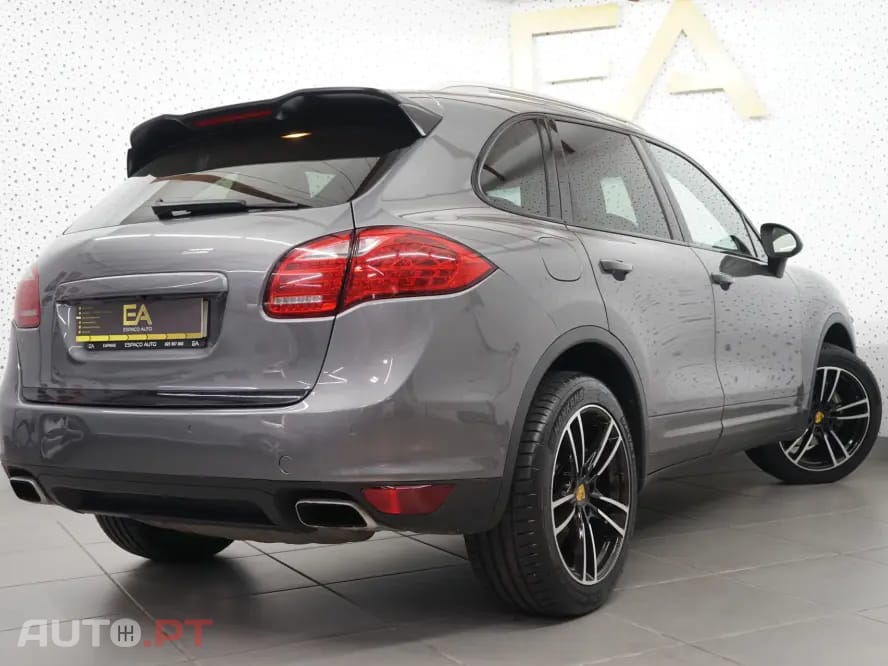 Porsche Cayenne Tiptronic