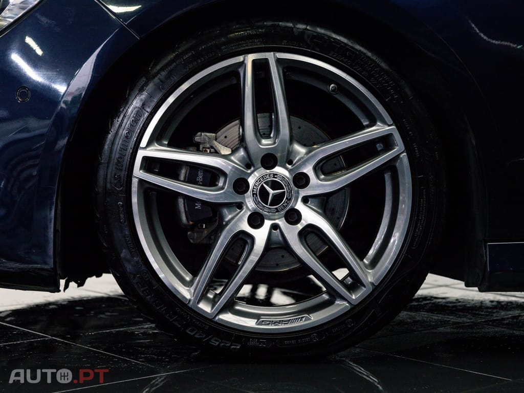 Mercedes-Benz CLA 200 d Shooting Brake AMG Line Aut.