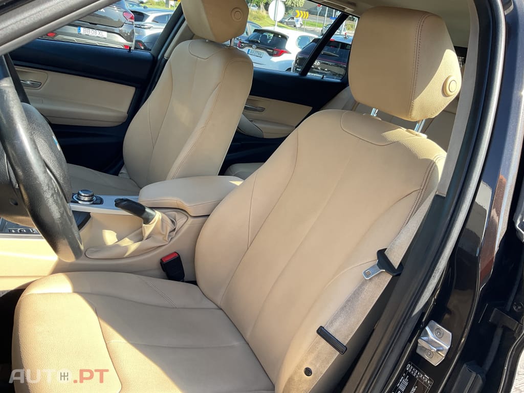 BMW 318 d Auto