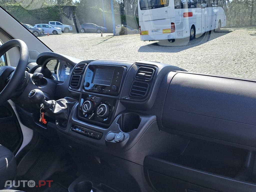 Fiat Ducato Maxi 35 ML 2.2 Multijet 180cv PLATAFORMA ELEVATÓRIA