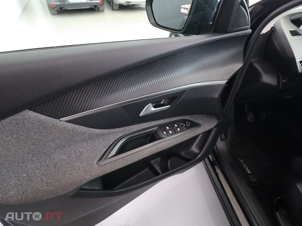 Peugeot 3008 1.6 BlueHDi Active
