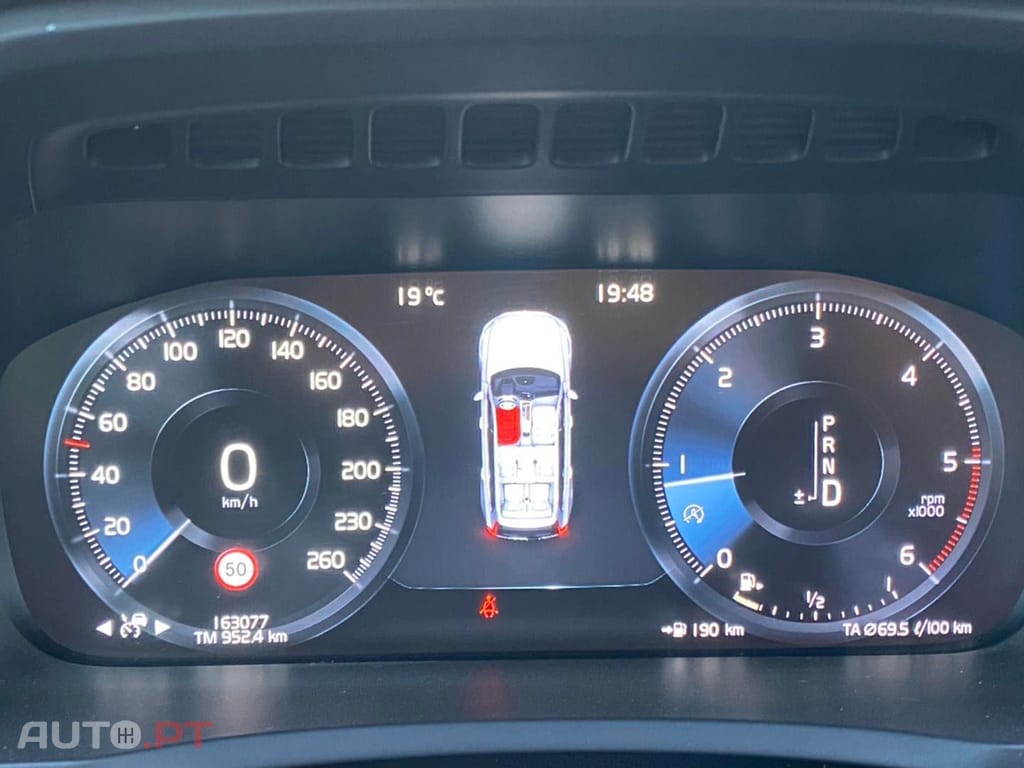 Volvo XC90 2.0 D4 Momentum