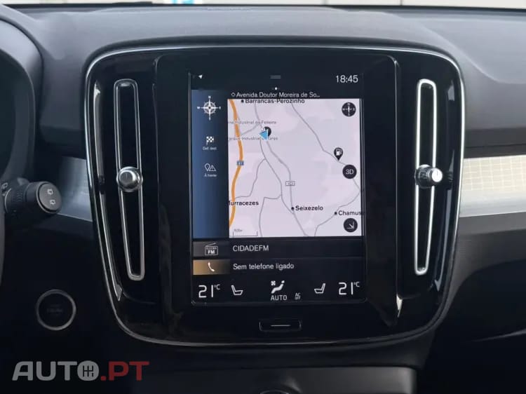 Volvo XC40 1.5 T2 Plus Dark Auto