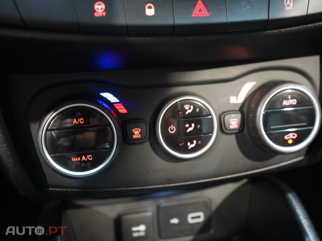 Fiat Tipo 1.3 M-Jet Lounge