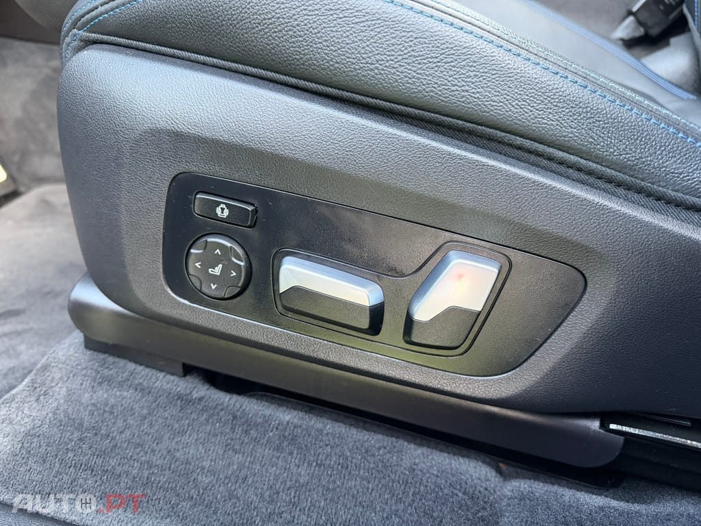 BMW iX3 M Sport Impressive