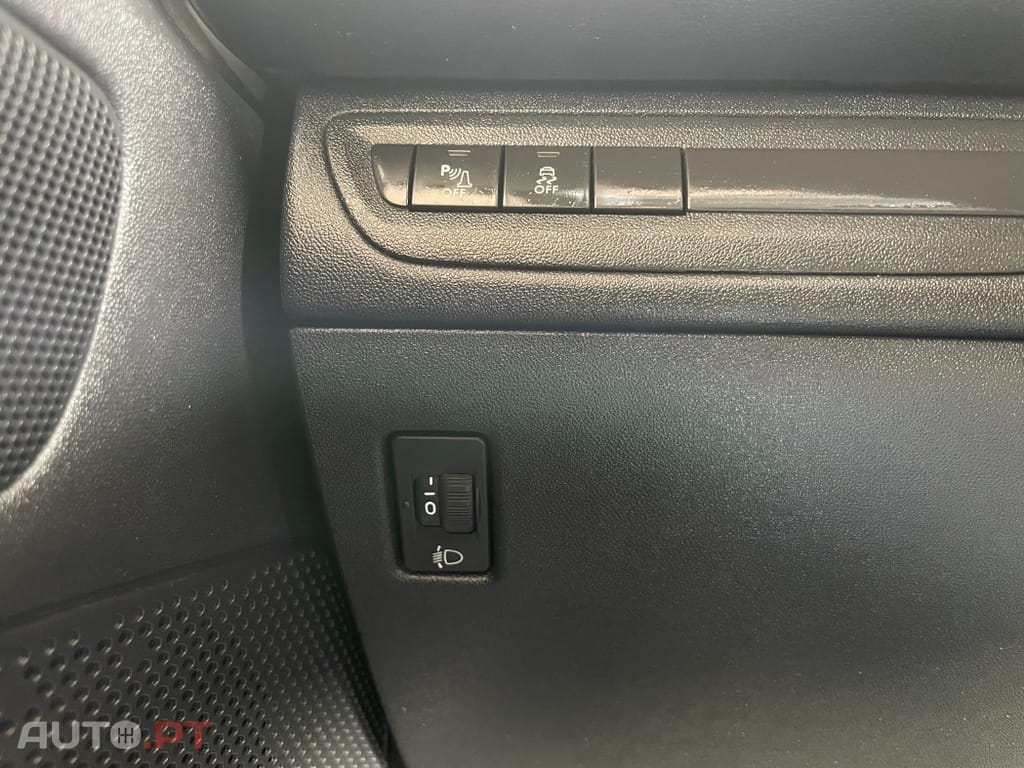 Peugeot 208 1.6 BlueHDi Allure