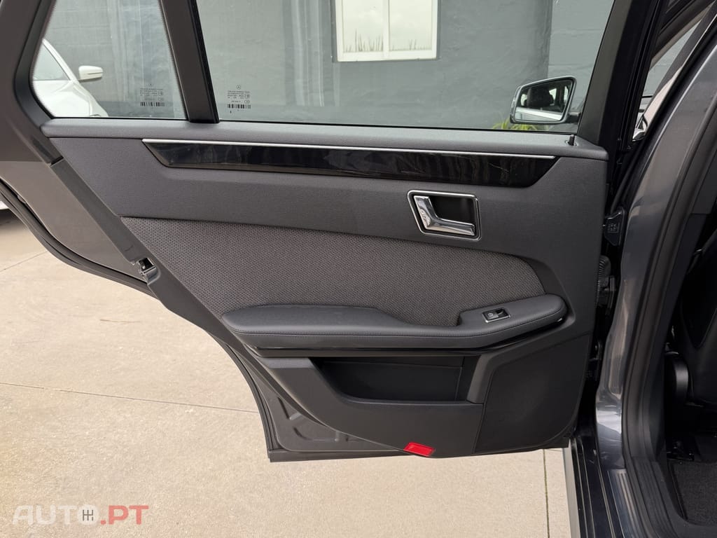 Mercedes-Benz E 250 BlueTEC Avantgarde