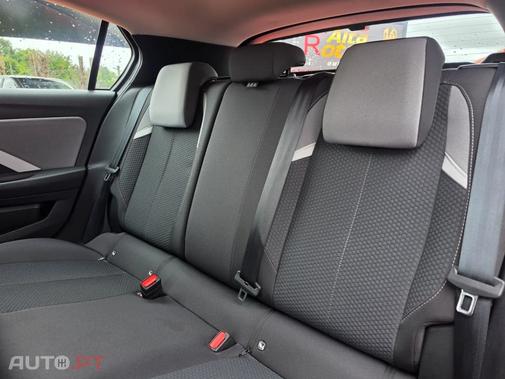 Opel Astra 1.5 D Edition Aut.