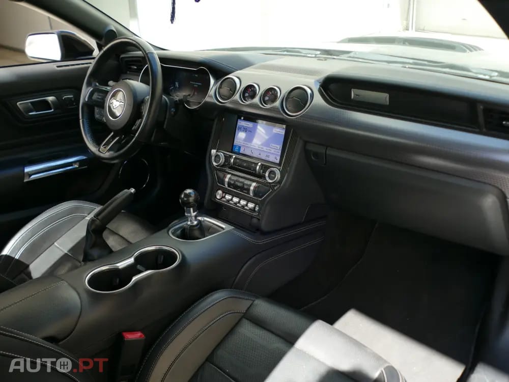 Ford Mustang GT Bullit