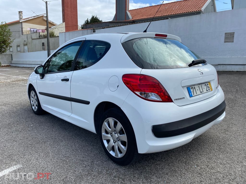 Peugeot 207 1.4 HDi